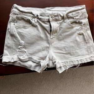 Old Navy Women's Boyfriend Beige Jean Shorts